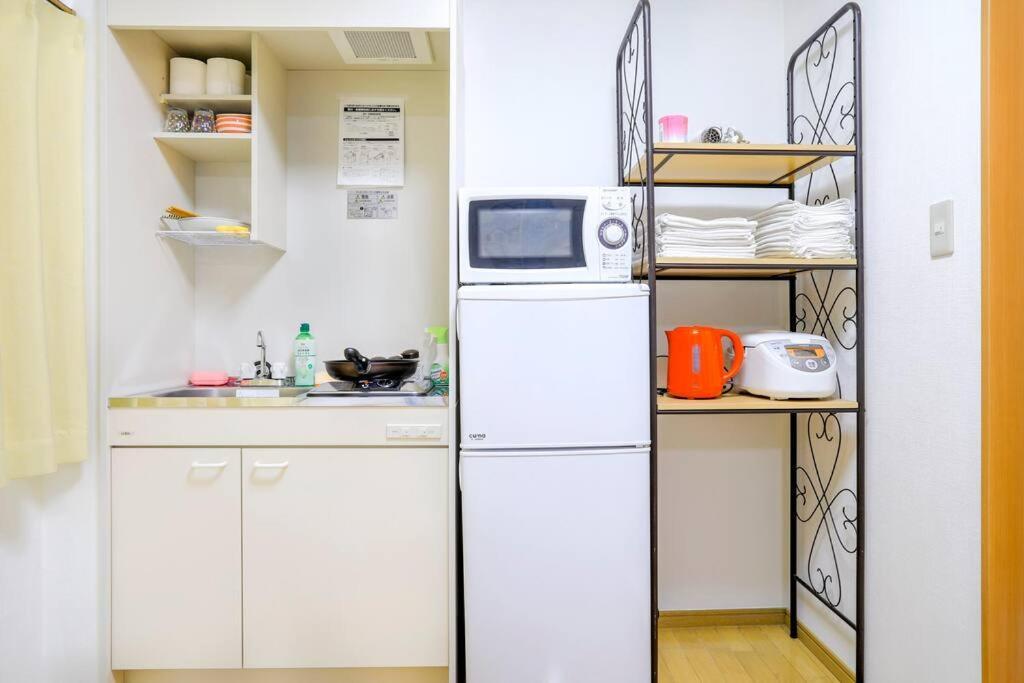 鶴橋駅徒歩2分 トイレ浴室複数あり3階建て一軒家車庫付き Apartment Осака Екстериор снимка