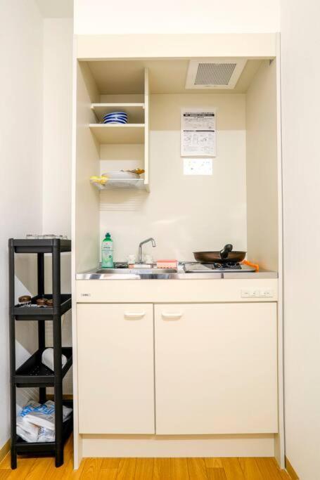 鶴橋駅徒歩2分 トイレ浴室複数あり3階建て一軒家車庫付き Apartment Осака Екстериор снимка